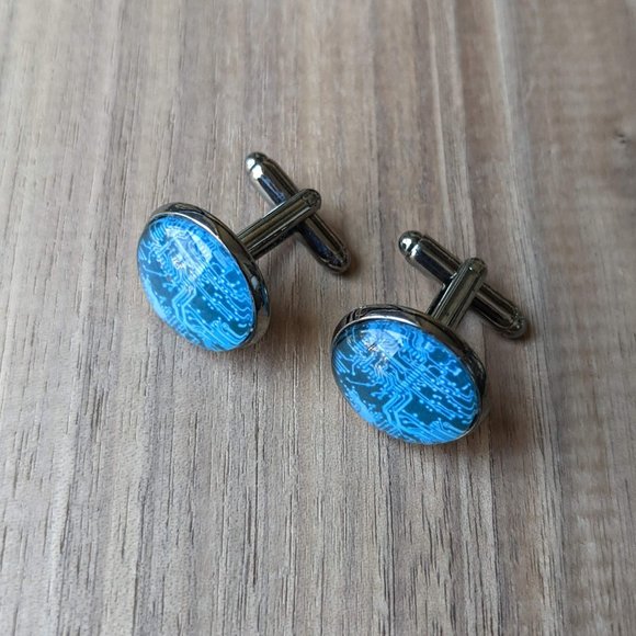 Glass Dome Cuff Links with Printed Circuit Boards in Blue, Shiny Gunmetal-Plated - Picture 4 of 16